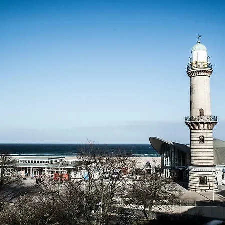 Haus Drei Schwestern, Traumzeit *